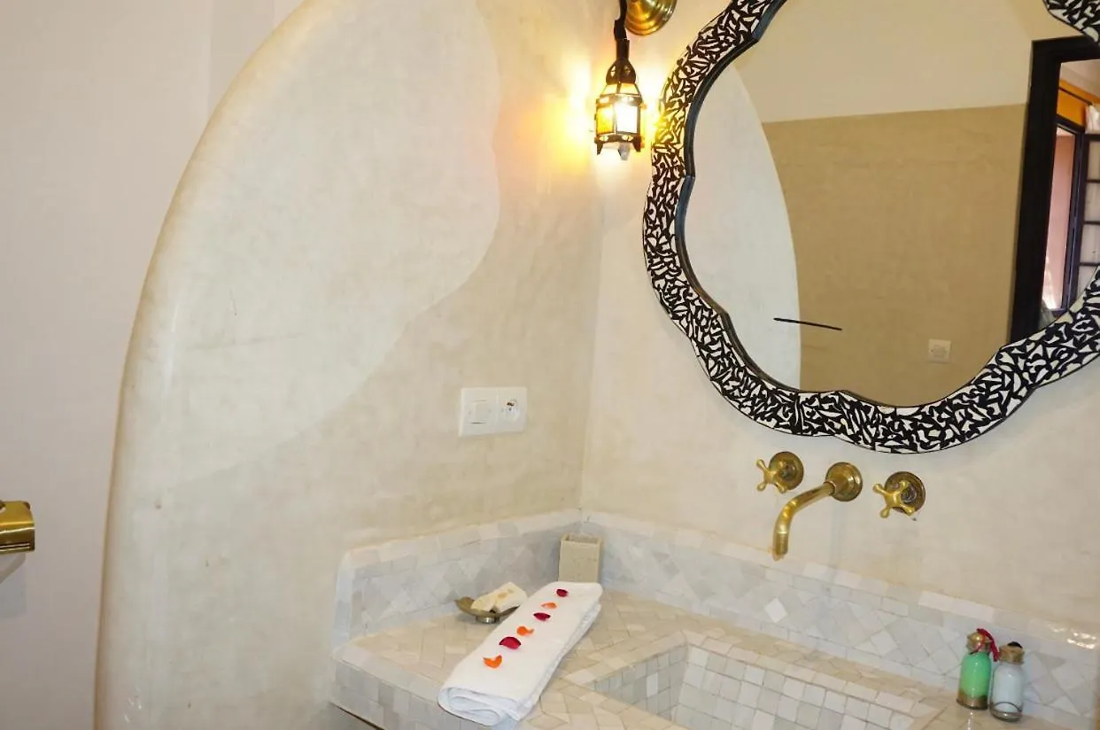 Riad New Moon Marrakesh Bed and breakfast